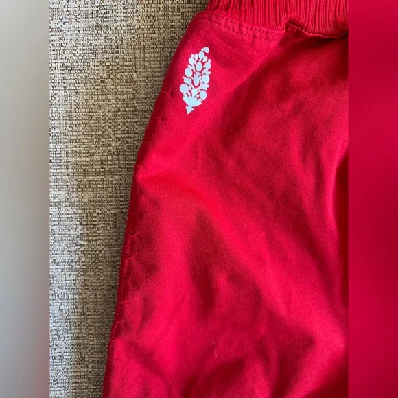 NWOT Free People Movement Good Karma Runsie – Victory Red - Picture 8 of 9